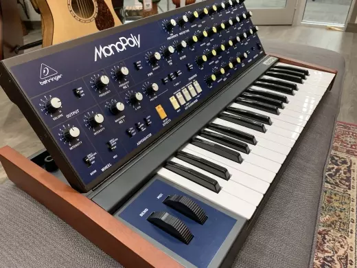 Behringer - MONOPOLY 2