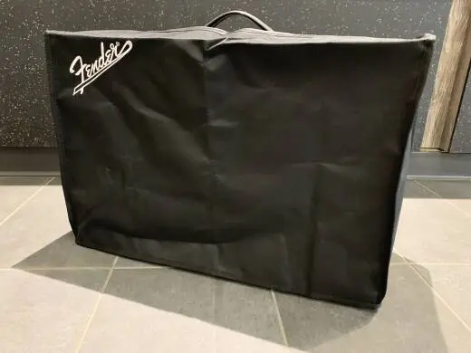 FENDER 68 CUSTOM DELUXE REVERB 2