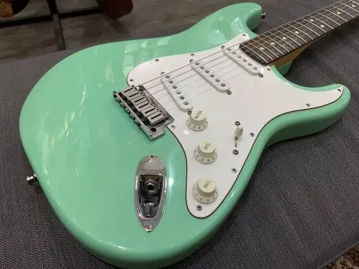 1995 FENDER LE AM STD STRAT SFG 2