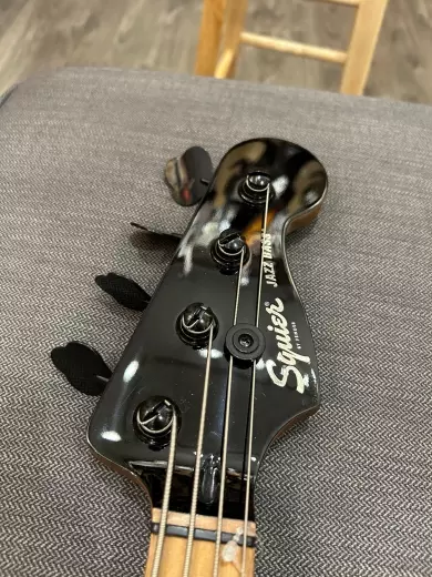 Squier - 037-0451-536 2