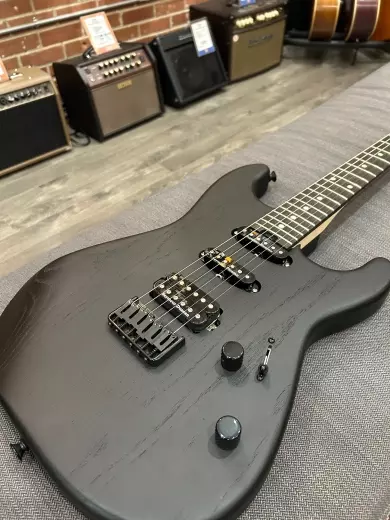 Charvel Guitars - 296-5853-503 2