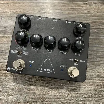 KEELEY DARK SIDE MULTI FUZZ/DELAY/X4 MODULATE
