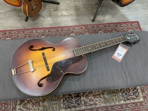 GRETSCH G9550 NEW YORKER ARCHTOP ATB