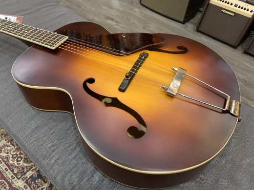 GRETSCH G9550 NEW YORKER ARCHTOP ATB 2