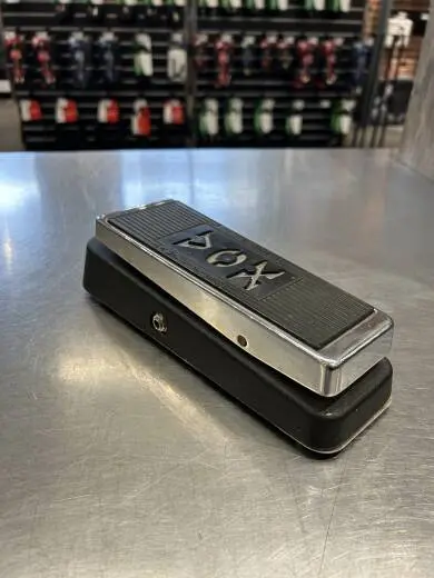 Vox - V847A