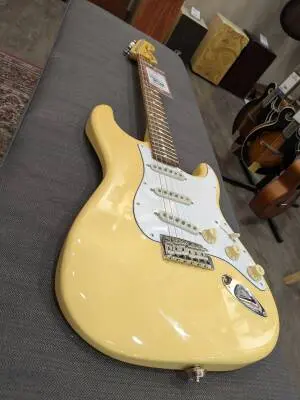 Fender - 010-7110-841 2