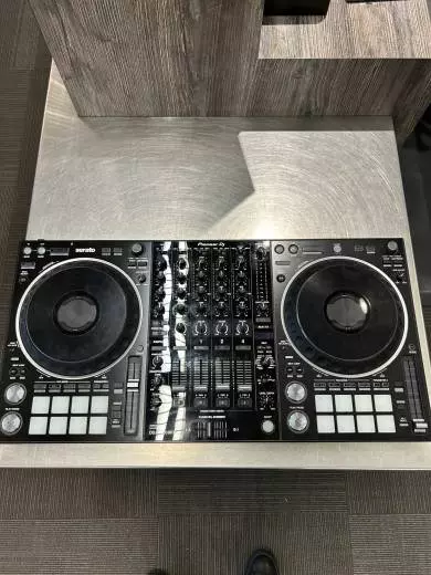 Pioneer DJ - DDJ-1000SRT