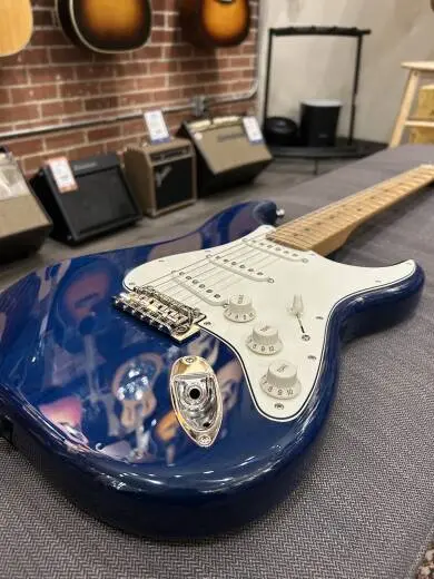 Fender - 014-4502-527 2