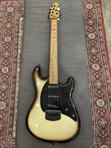 Ernie Ball Music Man - 405-BRU-R1-01