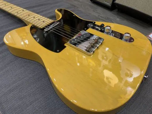 SUHR CLASSIC T ANTIQUE - TRANS BUTTERSCOTCH 2