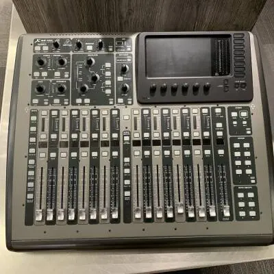 Behringer - X32 COMPACT