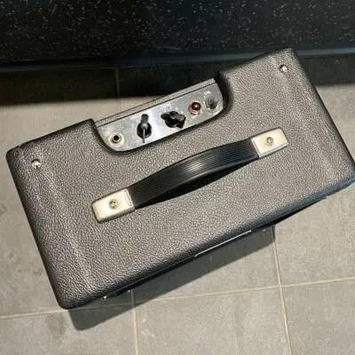 FENDER PRO JUNIOR SE BLACK 2