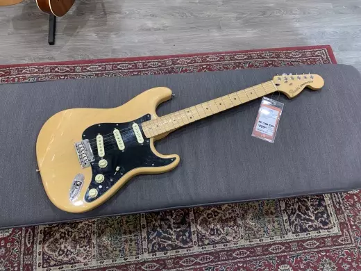 FENDER DELUXE STRAT MN VBL