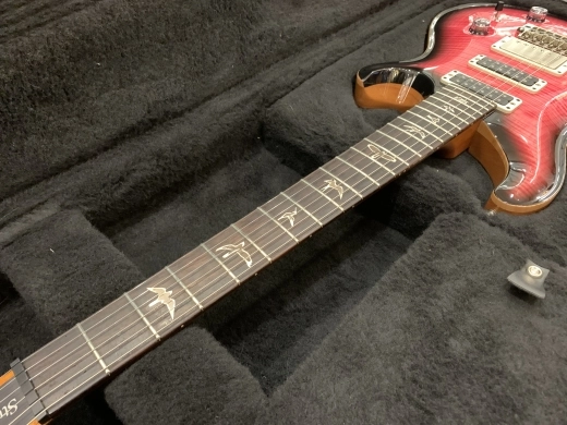 PRS STUDIO 10 TOP FLM PAT/THN TREM BONNIE PINK 8