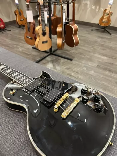 EPIPHONE LP CUSTOM EBONY W/ EMG 2