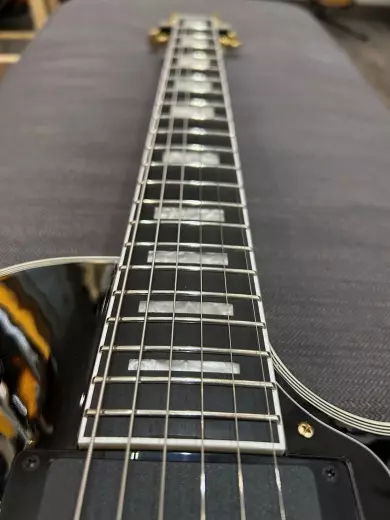 EPIPHONE LP CUSTOM EBONY W/ EMG 4