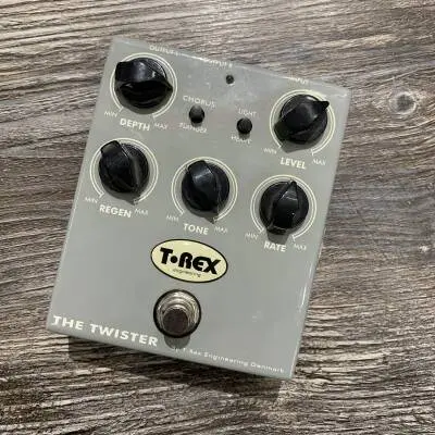 T REX TWISTER