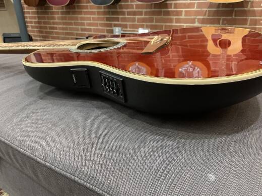 Gear Hunter | OVATION CC057 Celebrity Series