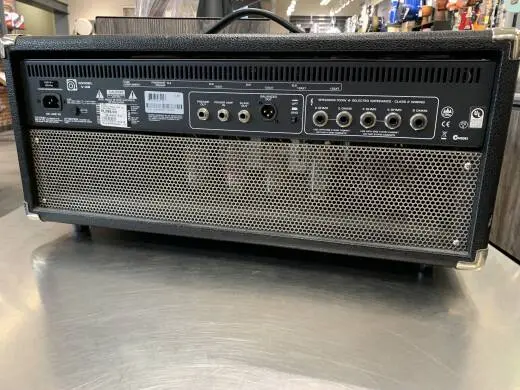 Ampeg - V-4B 2