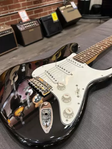 Fender - 014-4503-506 3