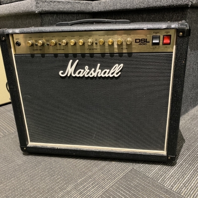Marshall - DSL40C