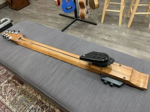 Chapman SB-8 Stick Bass 2