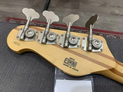 YAMAHA BB PRO BASS VINTAGE SUNBURST 2