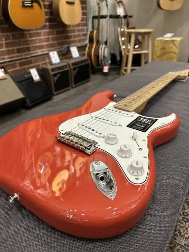 Fender - 014-4502-540 2