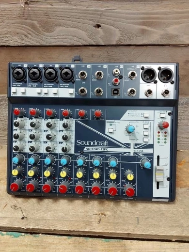 Soundcraft - NOTEPAD-12FX