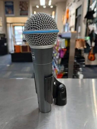 Shure - BETA58A 2