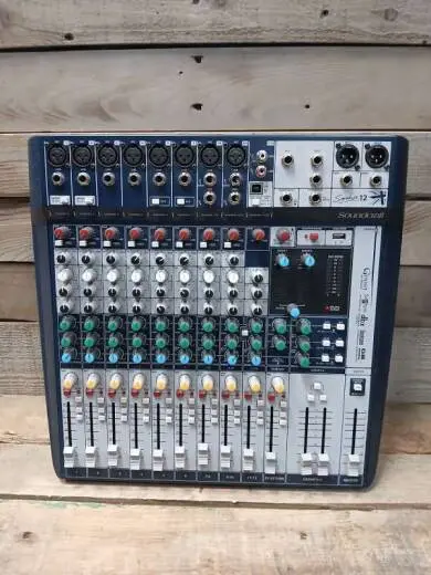Soundcraft - SIGNATURE 12