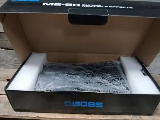 BOSS - ME-90 2