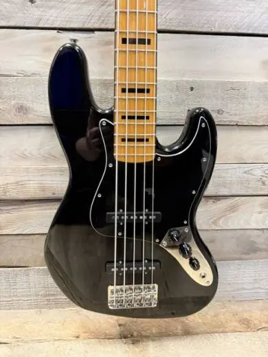 Squier - 037-4550-506