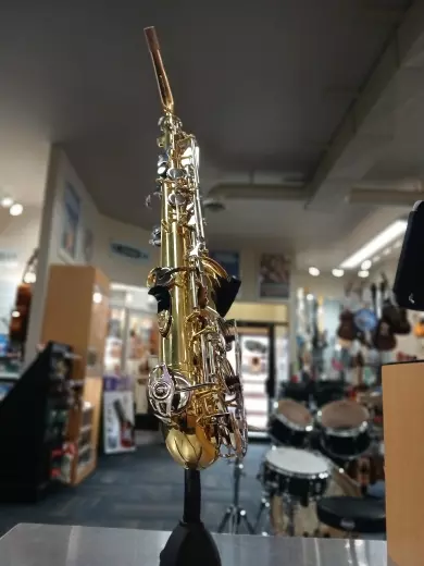 Yamaha YAS-23 Alto Sax 6