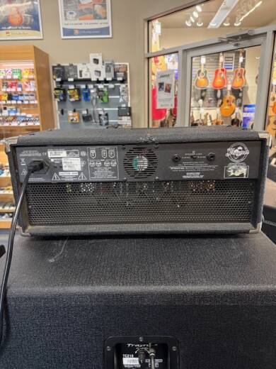 Traynor 200 Watt All-Tube Bass Head | Long & McQuade