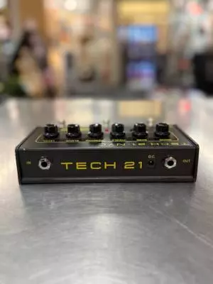 Store Special Product - Tech 21 - PBDR