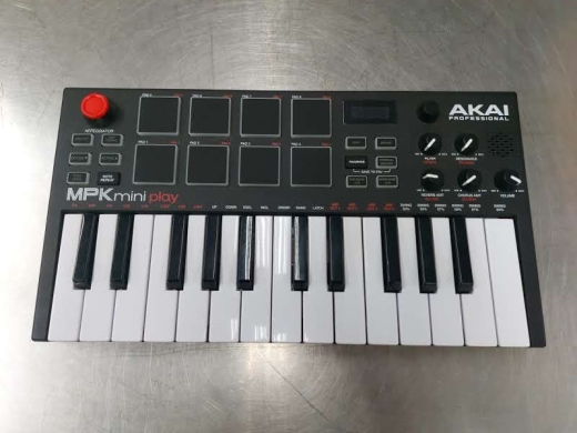 Gear Hunter | Akai - MPK MINI PLAY
