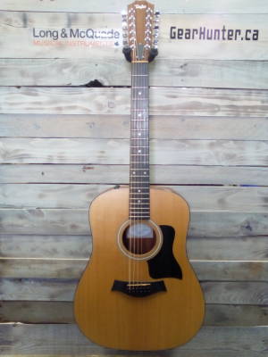 Taylor Guitars - 150E