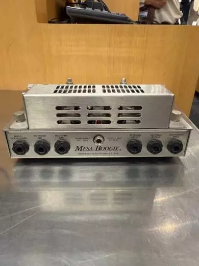 Mesa Boogie V-Twin Preamp Pedal 2