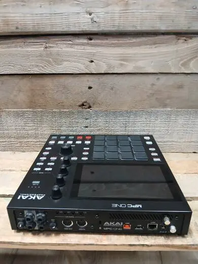 Akai - MPC ONE 2