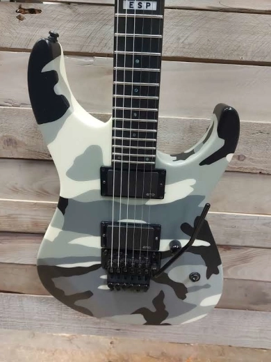 ESP Guitars - Urban Camo EIIMIINTUC 2