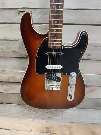 Squier -Paranormal Nashville Strat C2TSB - 037-7042-516 2