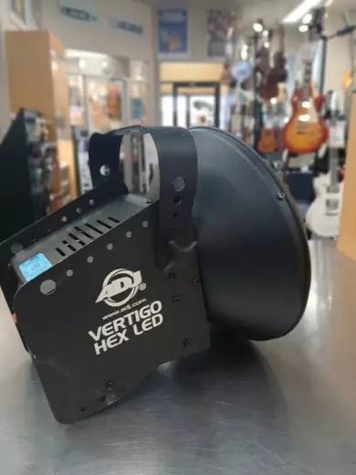 American DJ - VERTIGO-HEX-LED 2