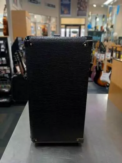 Store Special Product - Marshall - DSL40CR