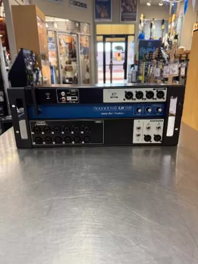 Soundcraft - UI-16