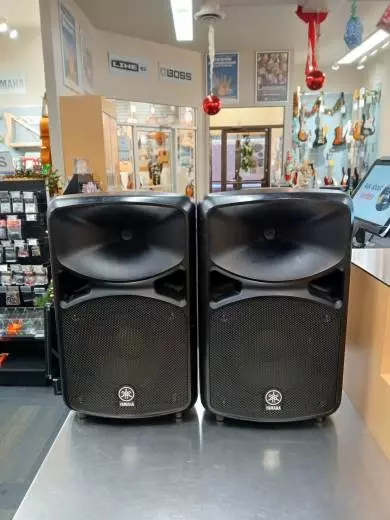 Yamaha - STAGEPAS600I