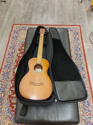 Leho - Baritone Ukulele LHUB-MM 5