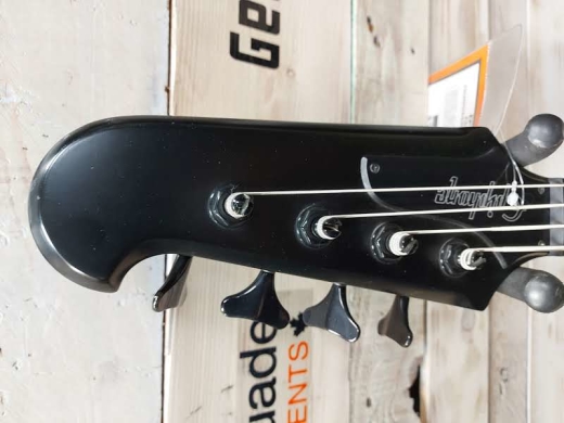 ベース Epiphone Gothic Thunderbird Epiphone Thunderbird-IV Bass Review (2024)