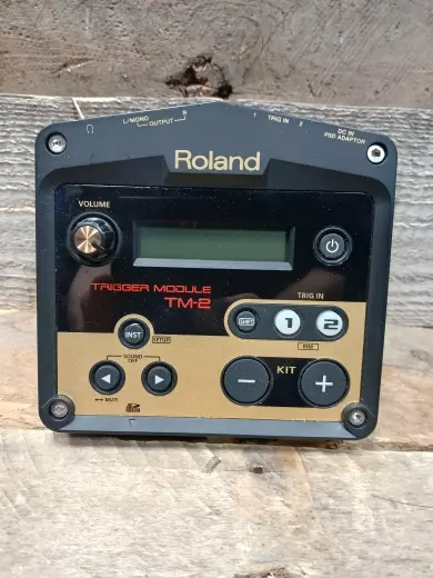 Roland - TM-2 ROLAND