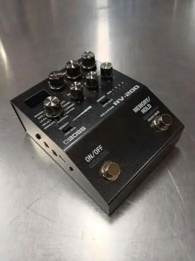BOSS - RV-200 2